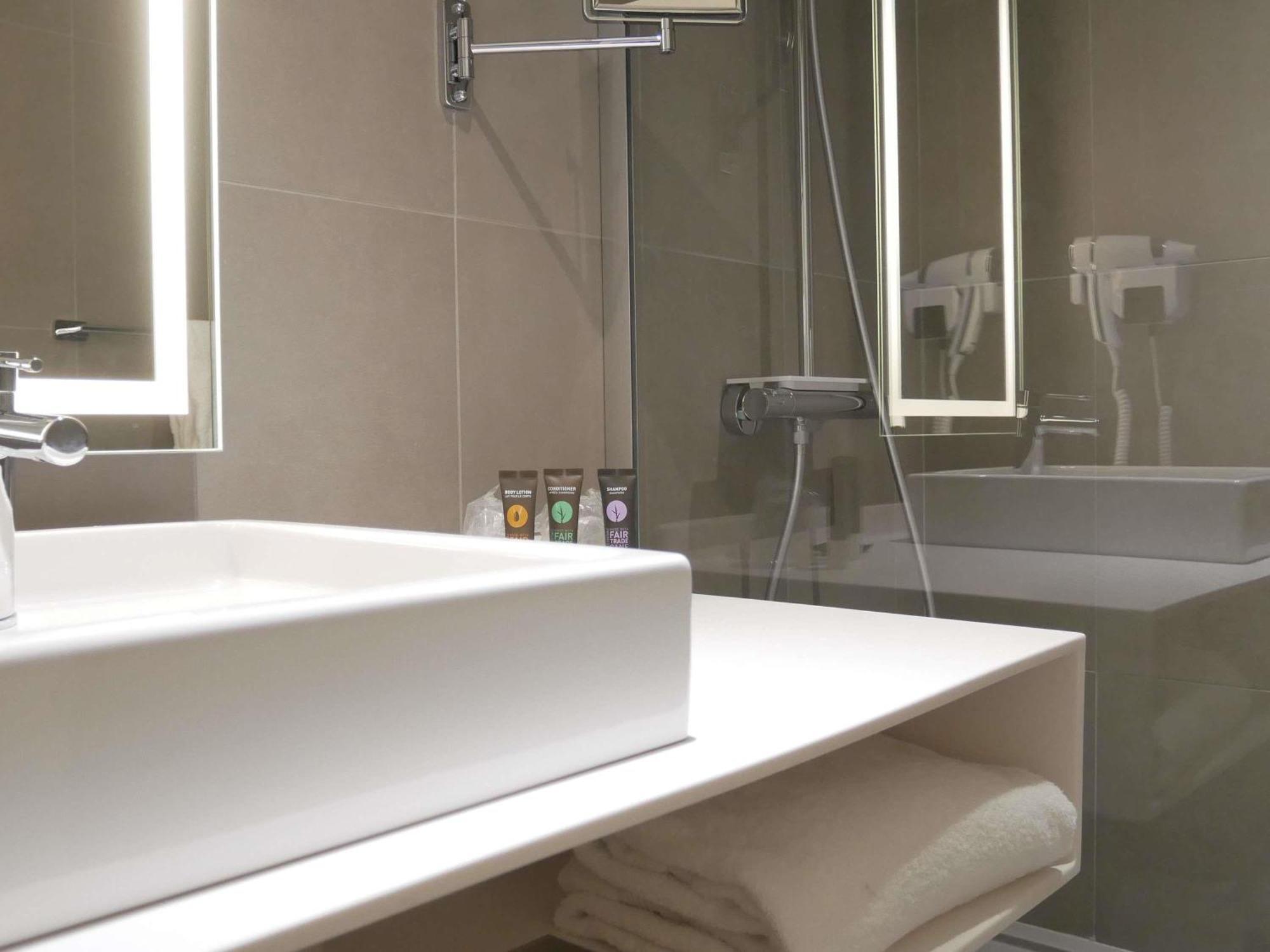 Novotel Sud A9/a61 Hotel 4*
